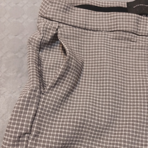 Mossimo | Women’s Stretch Black/White Cropped Capri Pants Size 8 - Picture 4 of 9